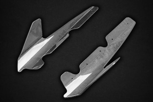 Audi R8 (Gen2) Facelift - Carbon Fiber Side Fins