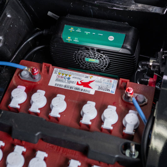 PowerPlus 36V 18 AMP Single Output On-Board Battery Charger and Maintainer