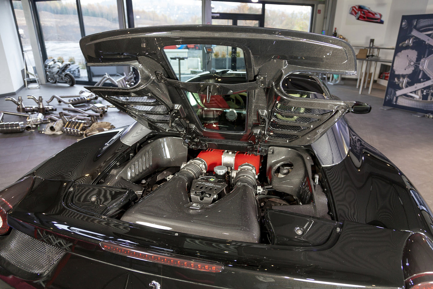 Ferrari 458 Spider - Carbon Fiber Lock Cover