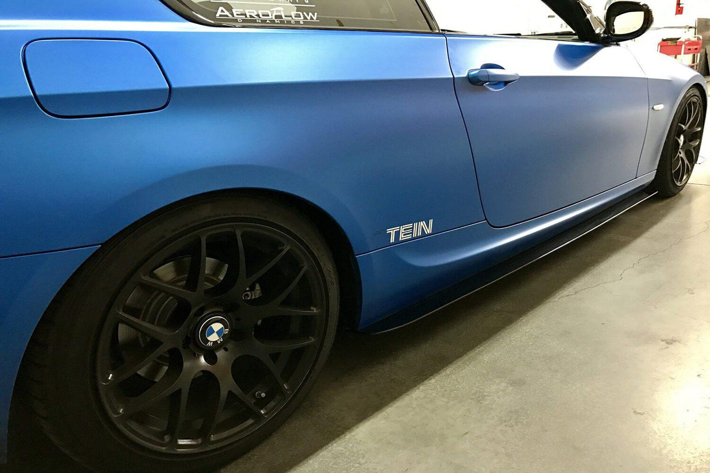2007-2012 BMW 328i/335i Side Skirt Extensions Coupe/Vert [E92/E93]
