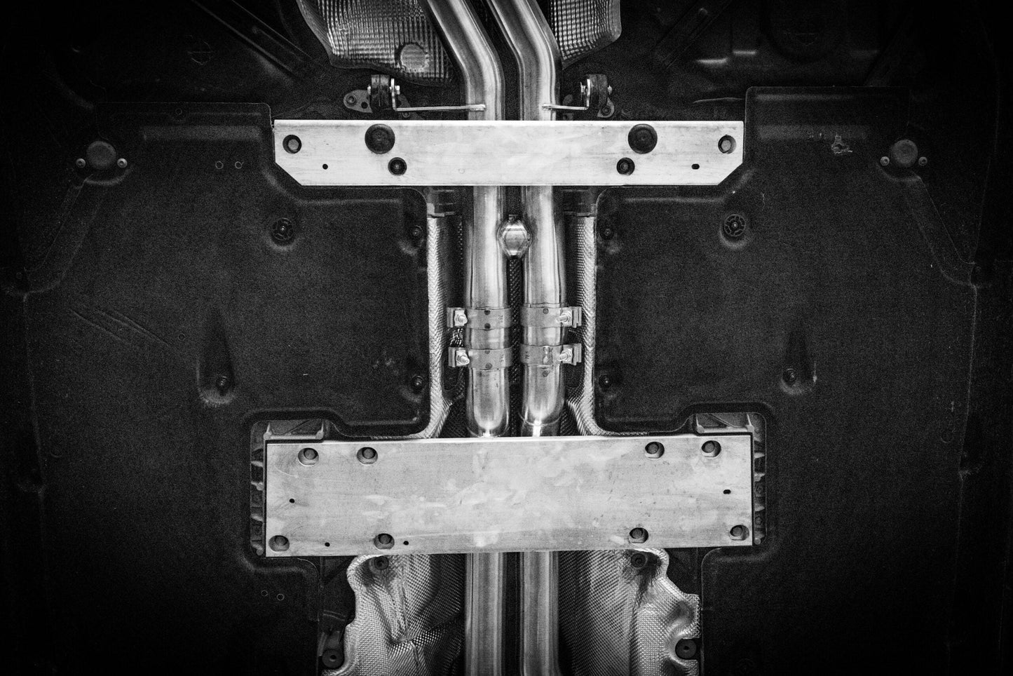 Audi S8 (D5) - Valved Catback Exhaust System + Capristo Tips (OE Actuators)