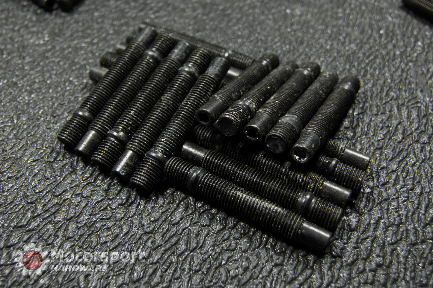 82mm Black Race Stud Kit 12×1.5