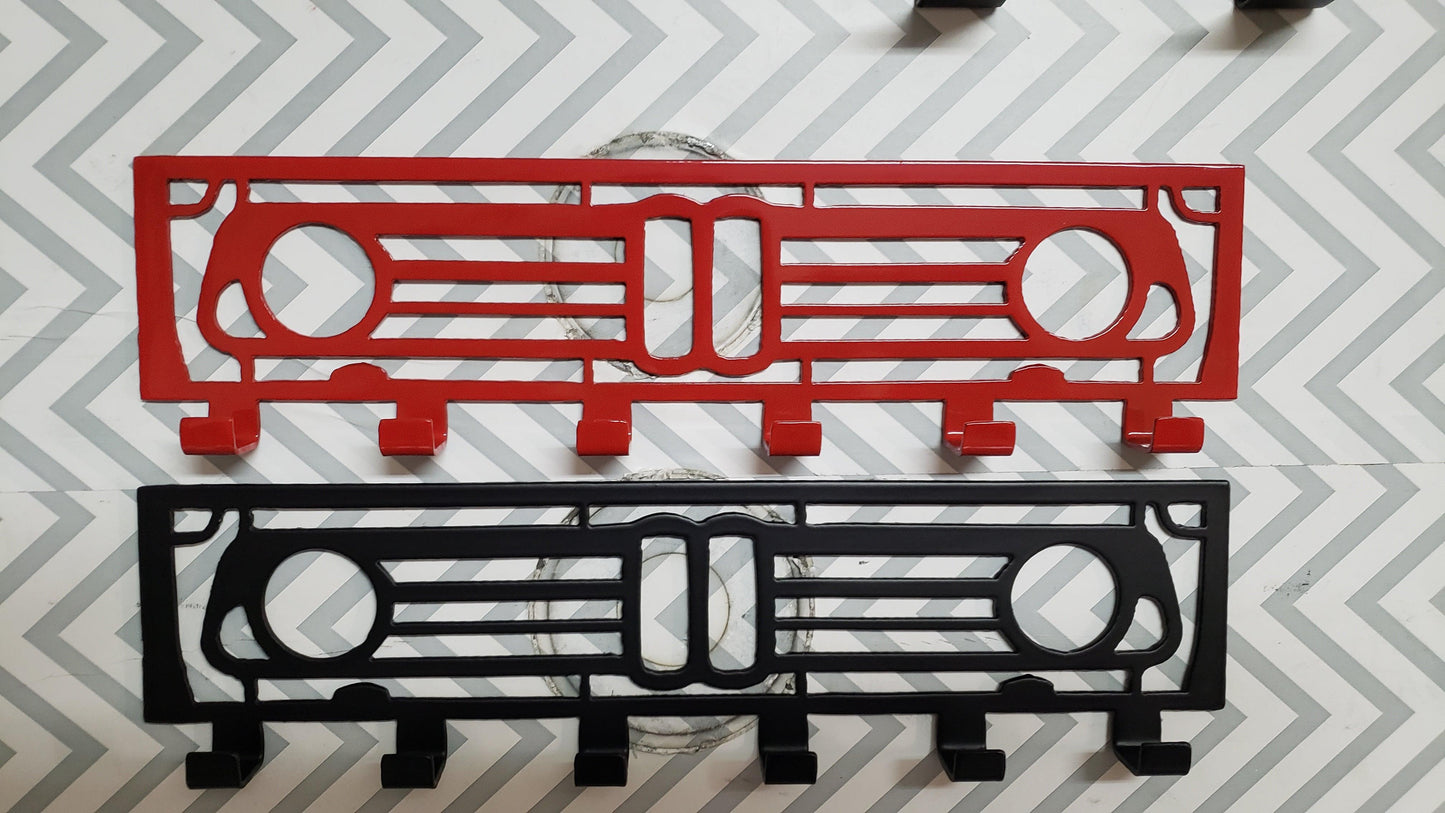 BMW 2002 Grill Keychain Rack – Classic Euro Steel Wall Mounted Organizer