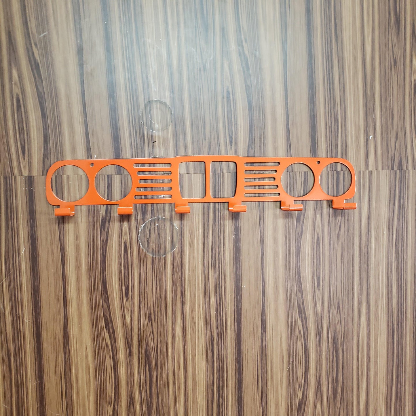 BMW E30 Grill Keychain Rack – Steel Wall Mounted Classic Euro Organizer