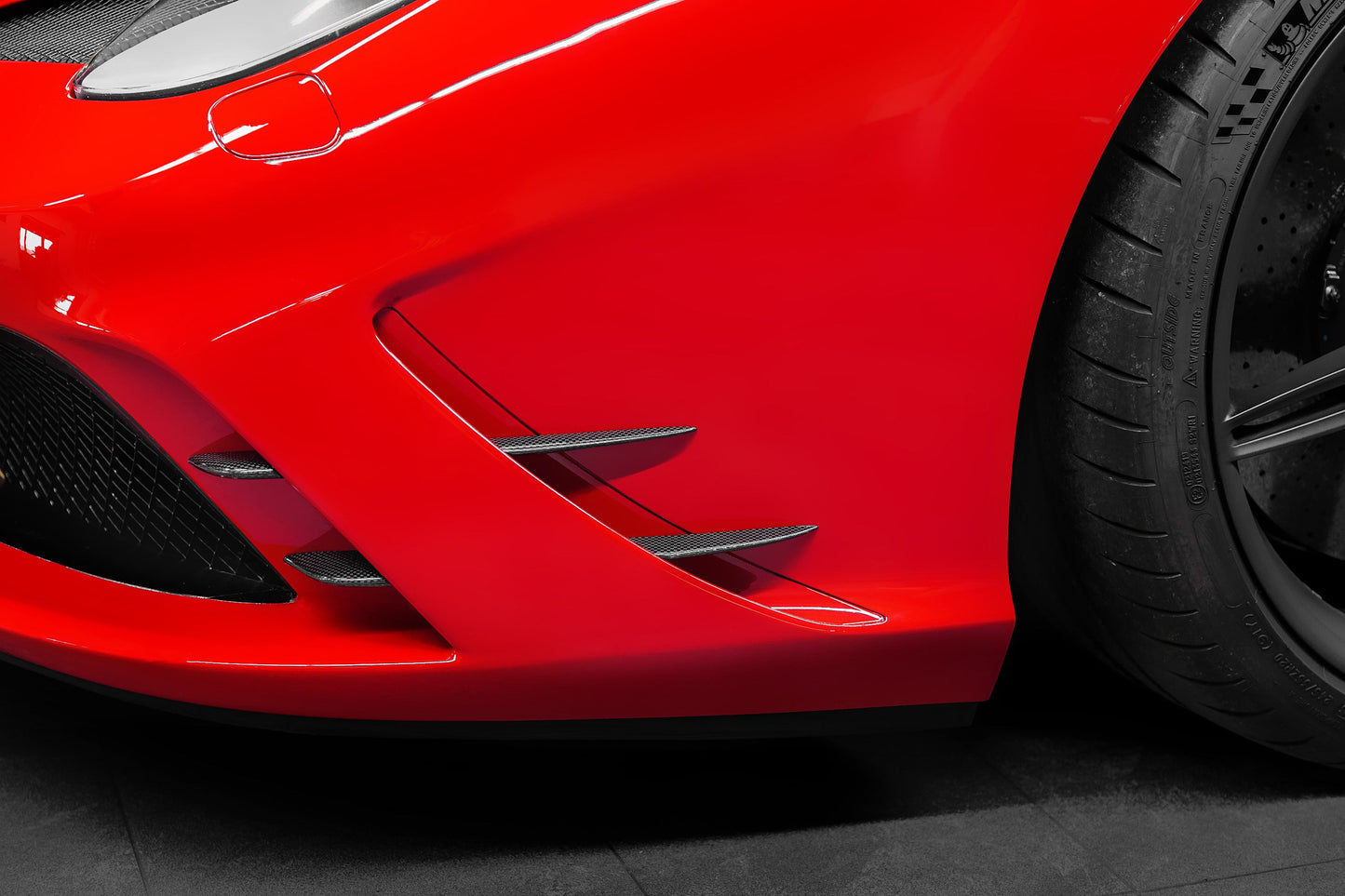 Ferrari 458 Speciale - Carbon Fiber Front Fins