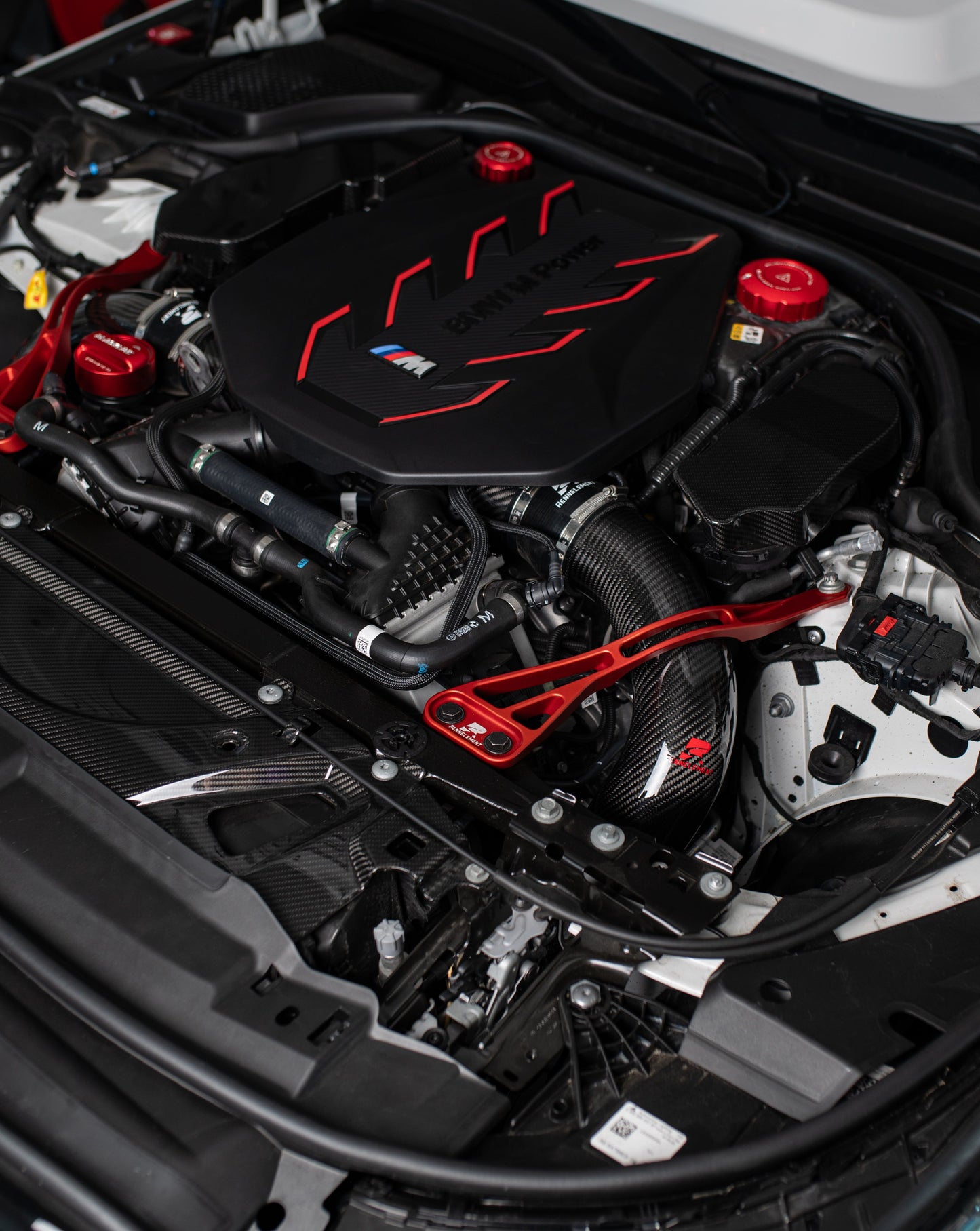RENNELEMENT G90/G99 M5 BMW Dry Carbon Fiber Front Mount Intake