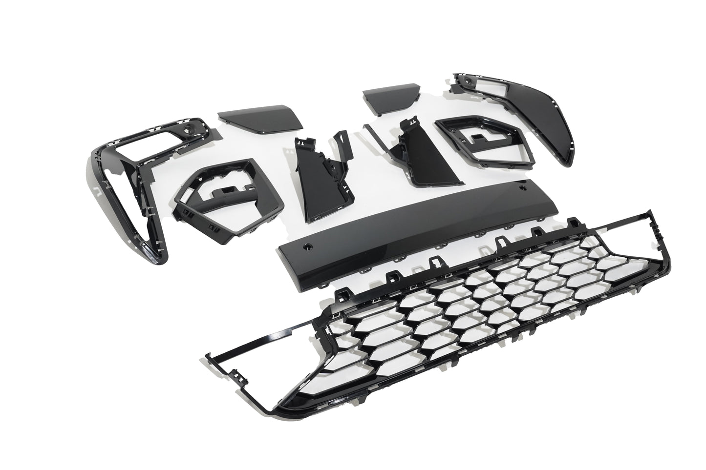 2023-2025 BMW LCI G20 3 Series Front Bumper 4 PDC
