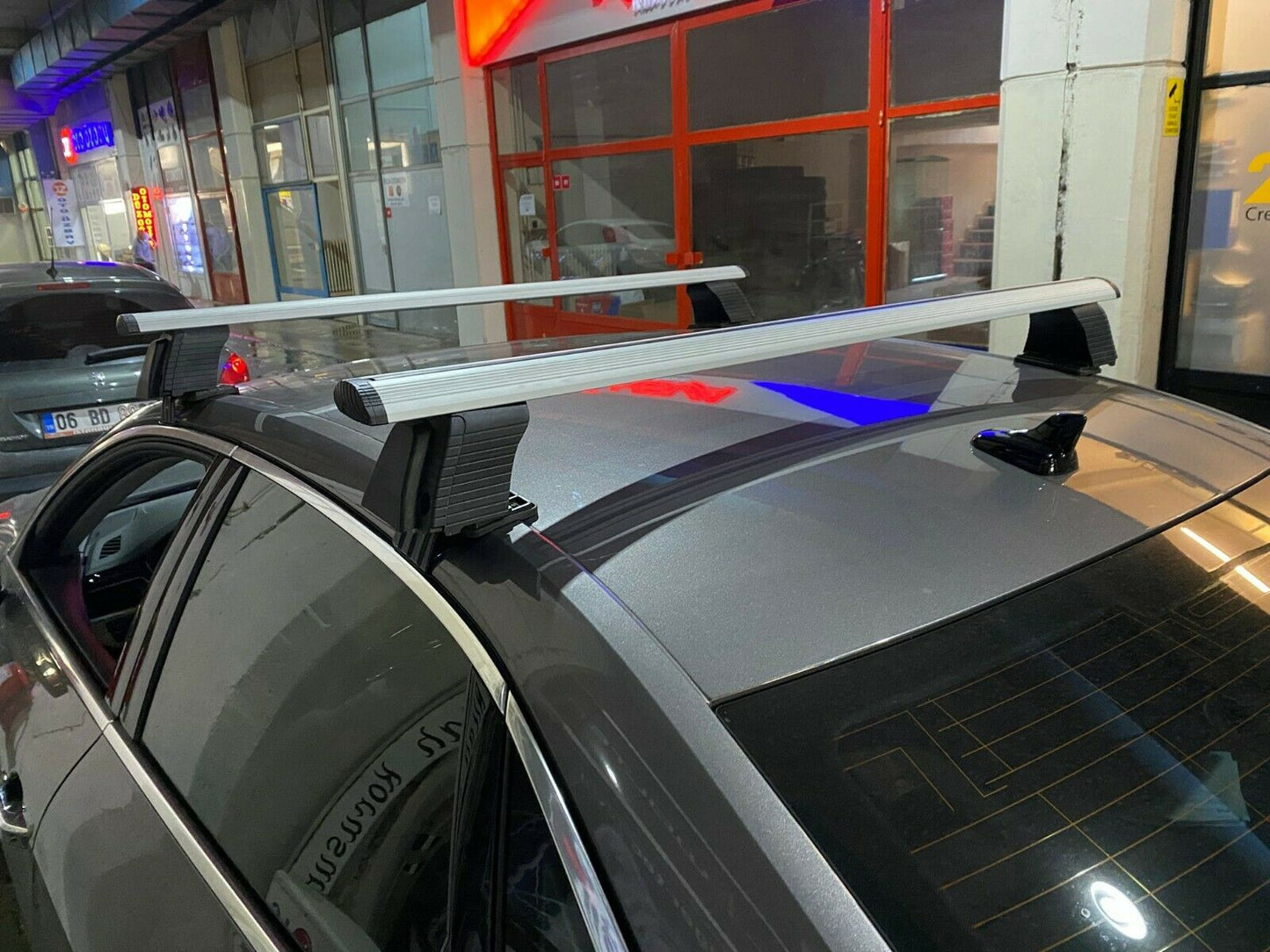 Smooth Roof Rack Cross Bars Set for Audi A4 45TFSI B9 2015-2021