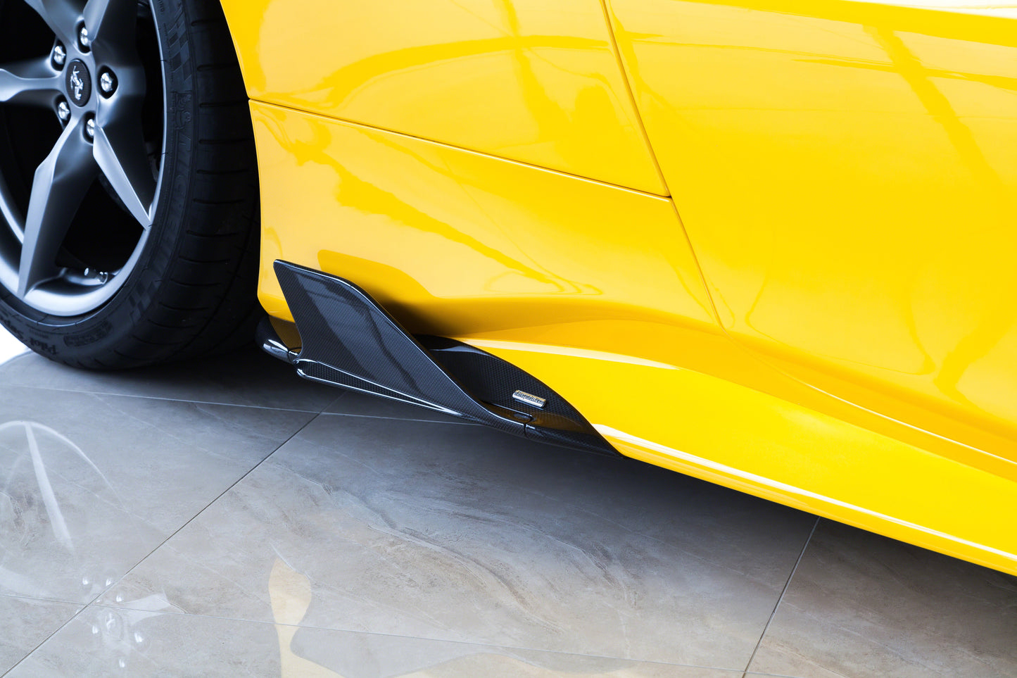 Ferrari 488 - Carbon Fiber Side Fins