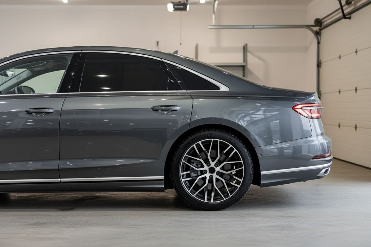 AU1 20X9 5X112 +32 66.6 Black Machined Face