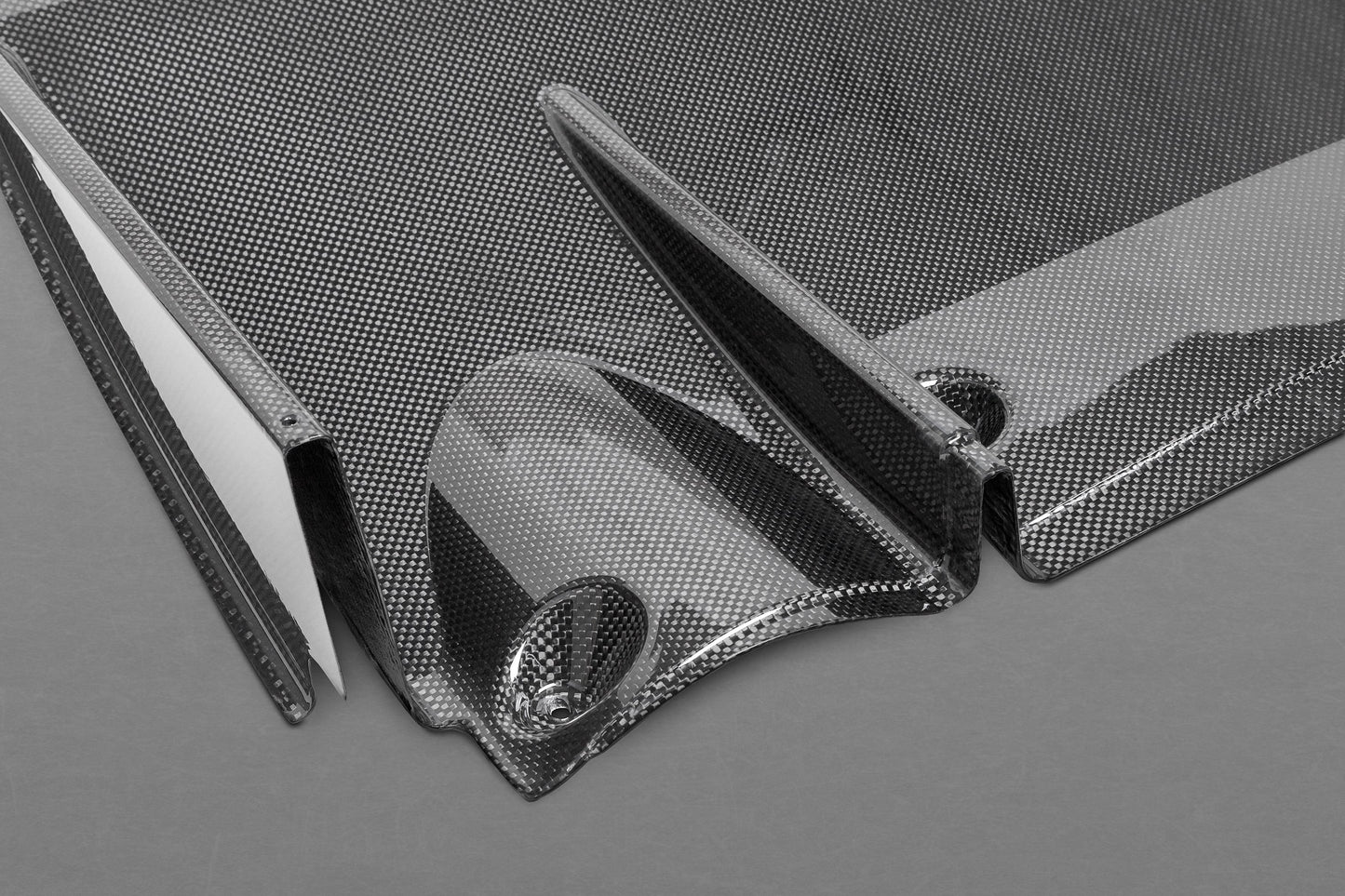 Alfa Romeo 4C - Free Flow Exhaust + Carbon Fiber Diffuser (CES3)