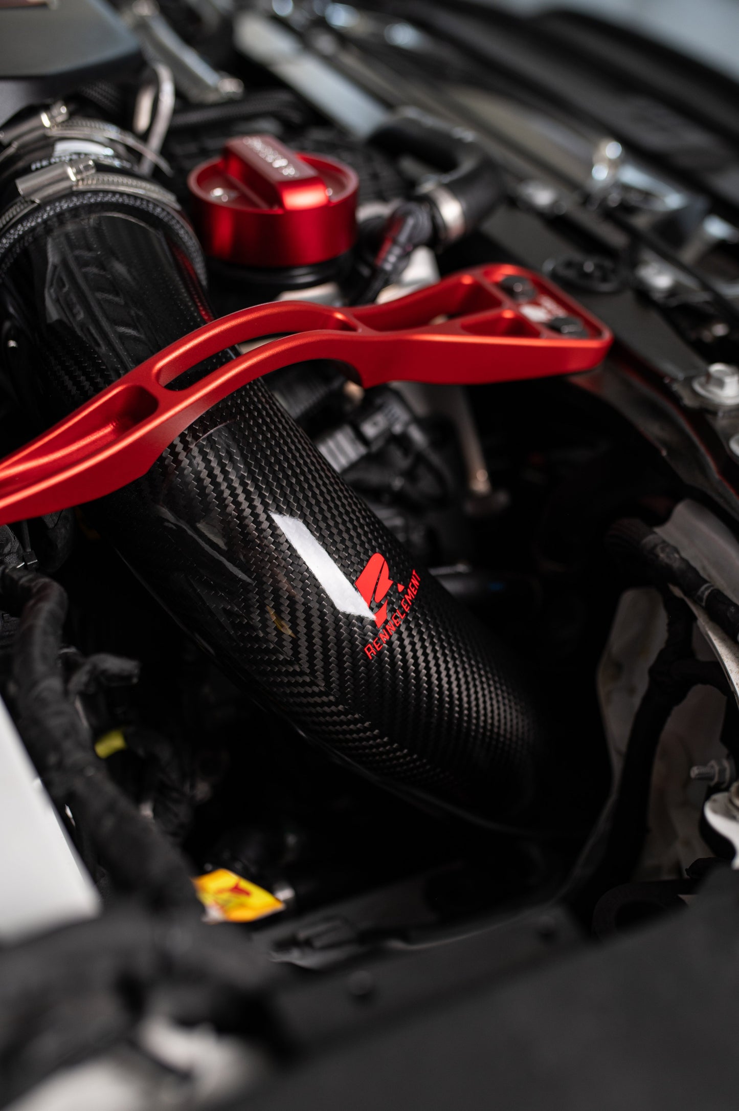 RENNELEMENT G90/G99 M5 BMW Dry Carbon Fiber Front Mount Intake