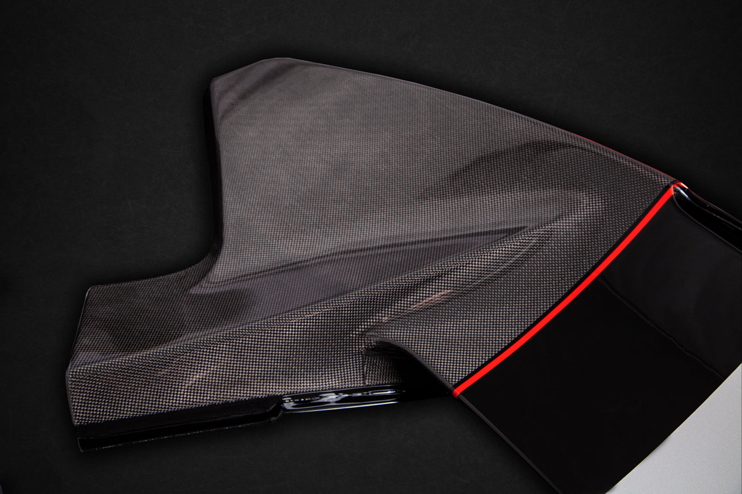 Ferrari 488 Pista (Coupe) - Carbon Fiber Rear Wing