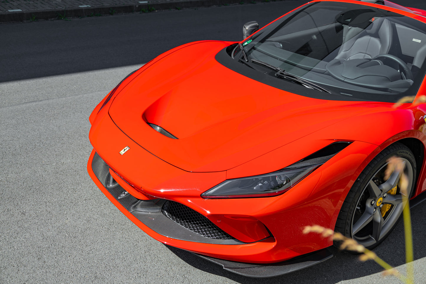Ferrari F8 - Carbon Fiber Front Spoiler + Side Air Guides (Set)
