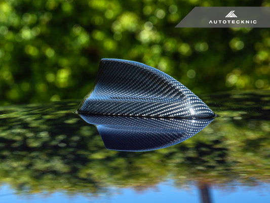 AutoTecknic Dry Carbon Roof Antenna Cover - G20 3-Series Pre-LCI