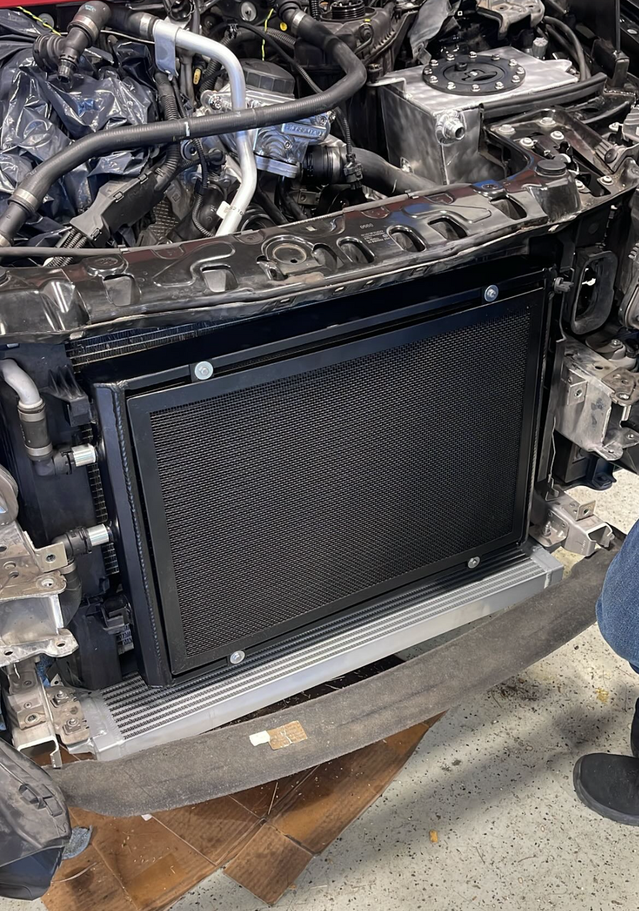 BMW S55 F8x Front Mount Heat Exchanger w/ Heat Shield M3 M4 M2 Competition