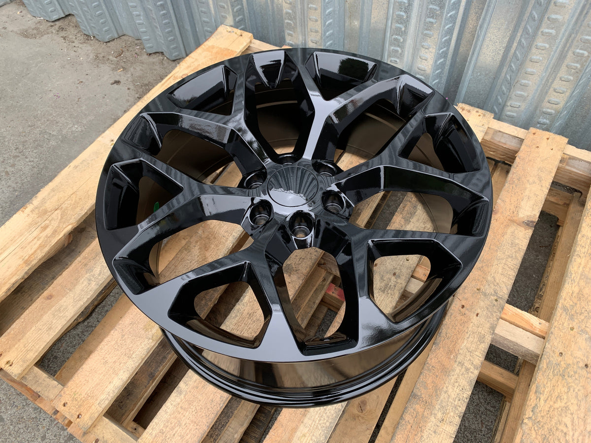 GM1 22x9 6x139.7 +24 78.1 GLOSS BLACK (FITS GMC SILVERADO TAHOE SIERRA)