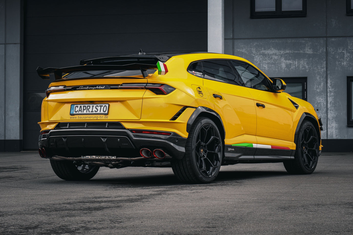 Lamborghini Urus Performante - Valved Exhaust, MidSilencer Spare + Wicrom Tips (OE Actuators)