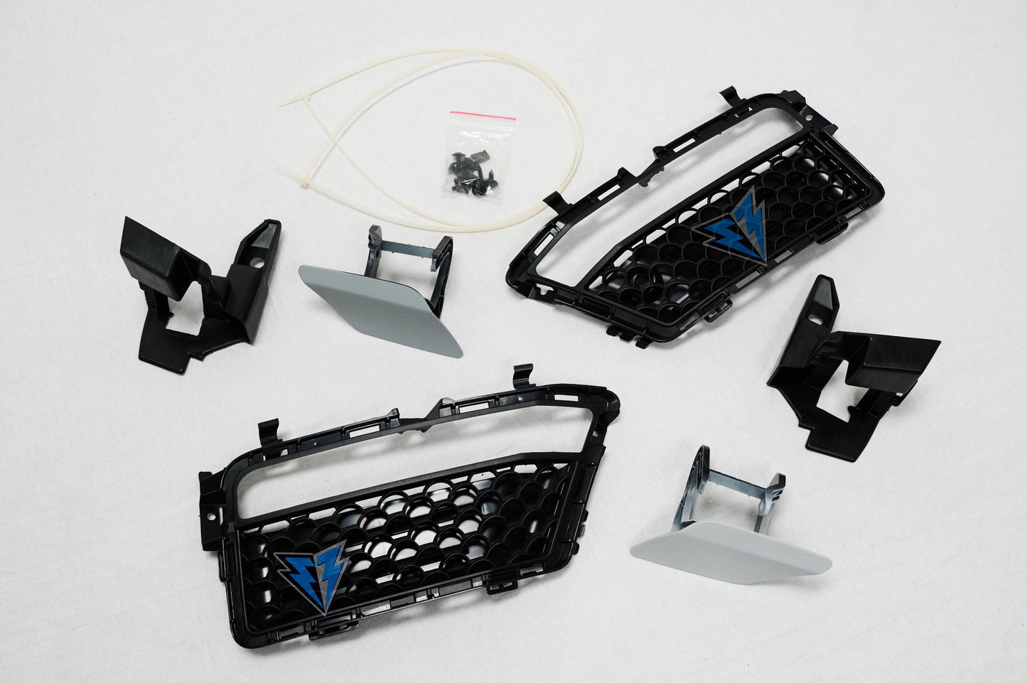 2010-2013 Mercedes Benz (W212) Pre-Facelift E63 AMG Style Front Bumper Conversion Kit (DRL Included)