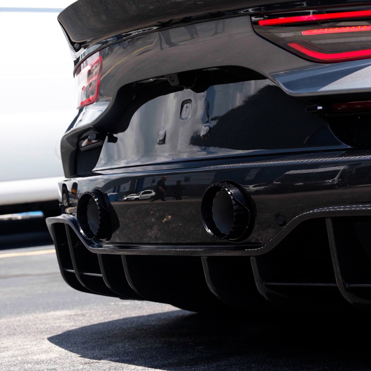 Maserati MC20/MCPura - Valved Exhaust + Wicrom Tips