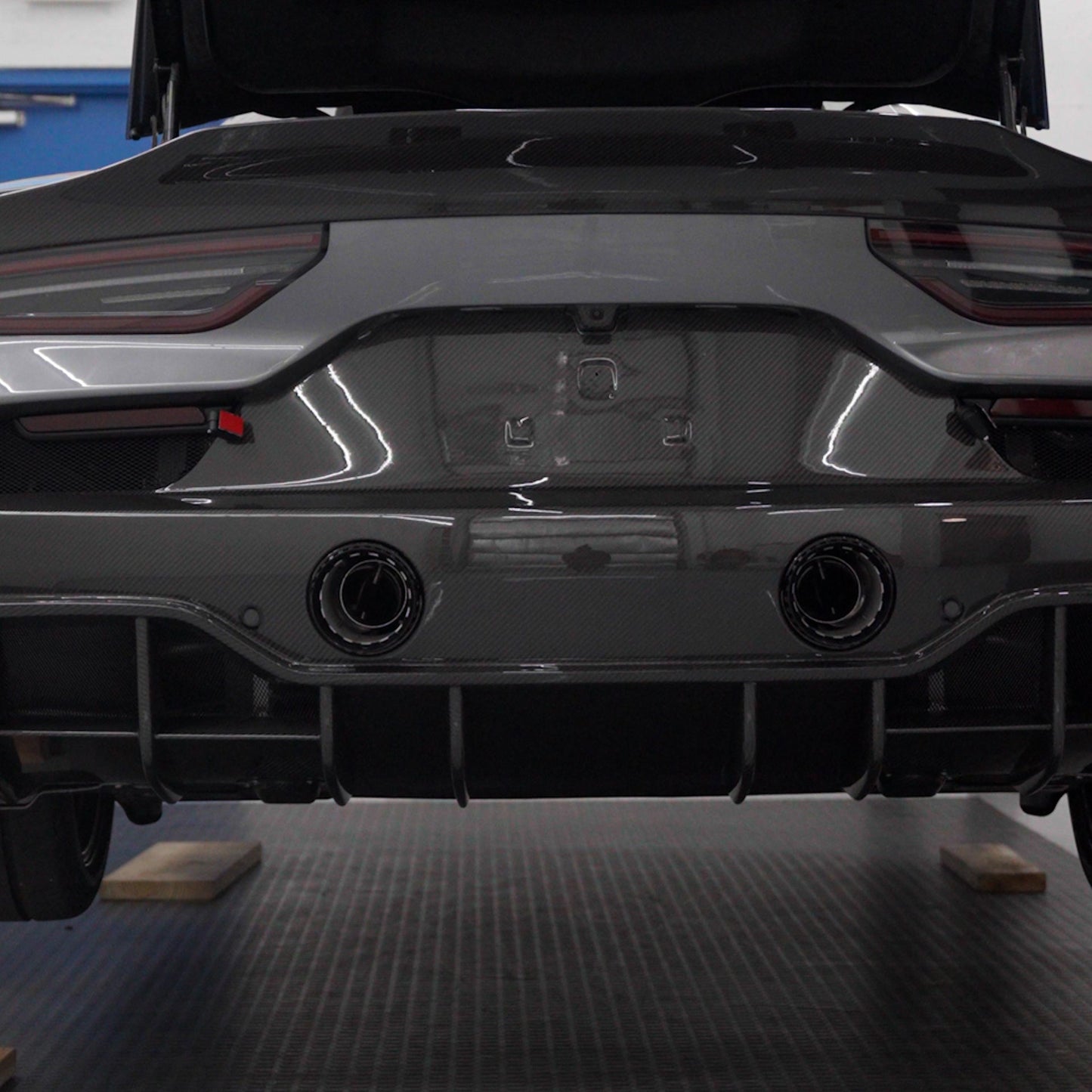 Maserati MC20/MCPura - Valved Exhaust + Wicrom Tips