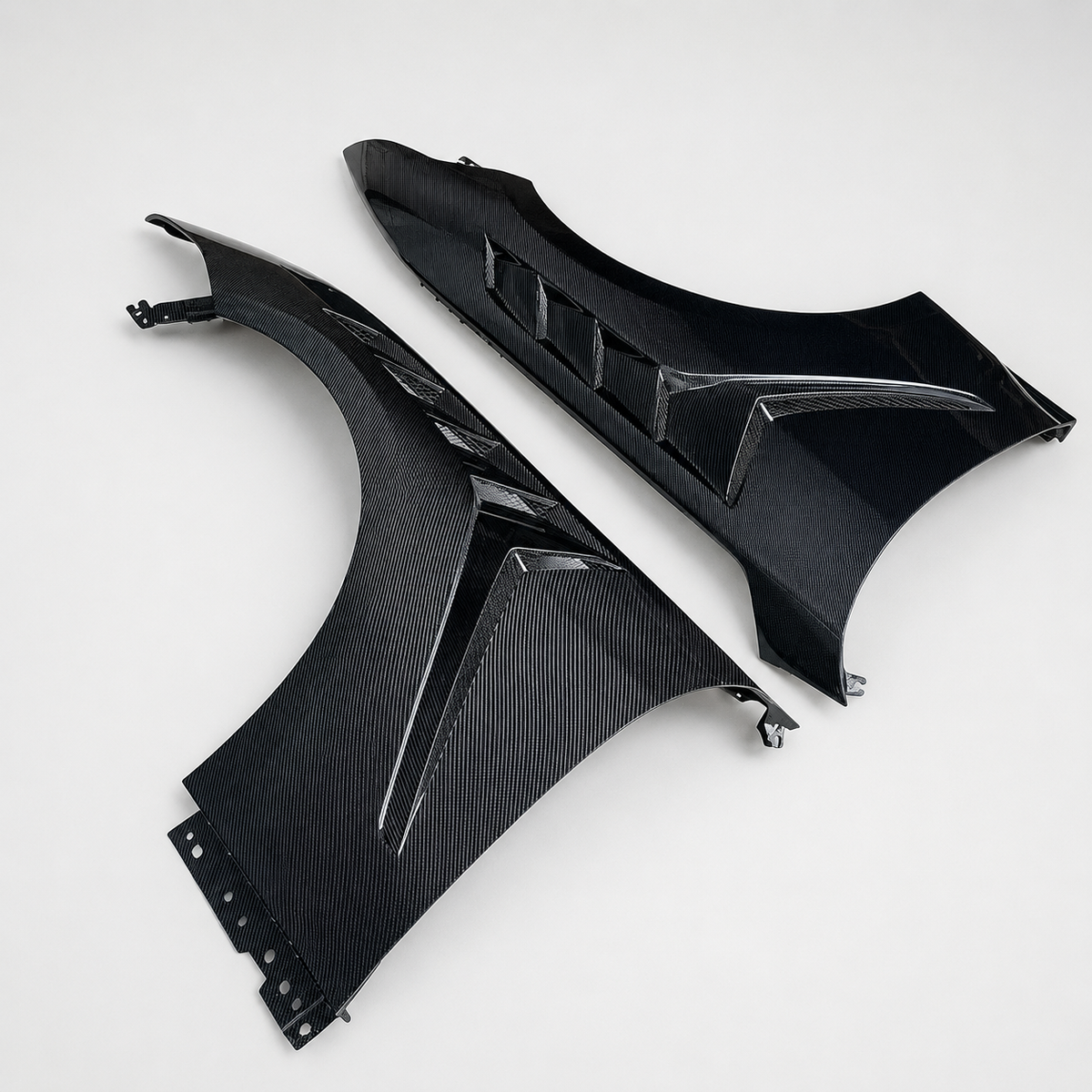 Dry Carbon Fiber Vented Front Fenders for Ford Mustang S550