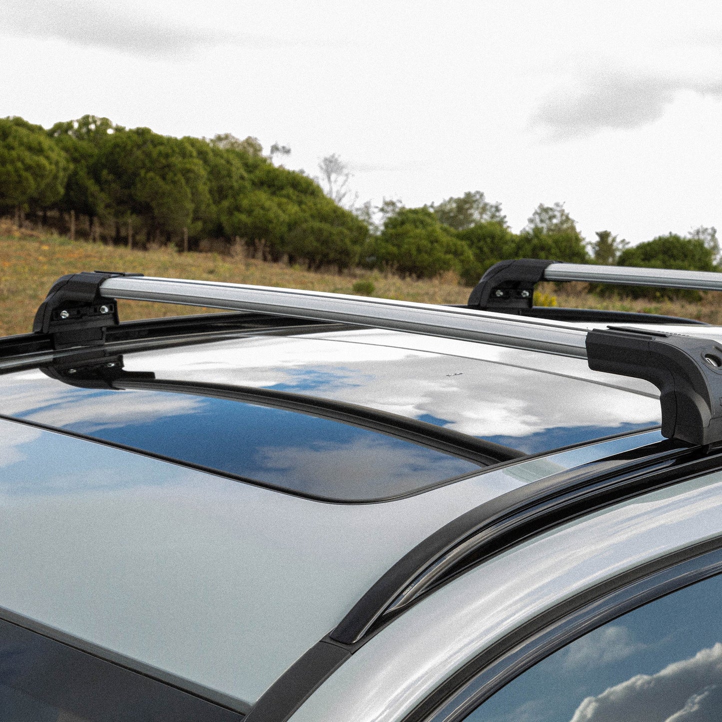 Strong Roof Rack Cross Bars for Porsche Macan 2014 - Up Silver