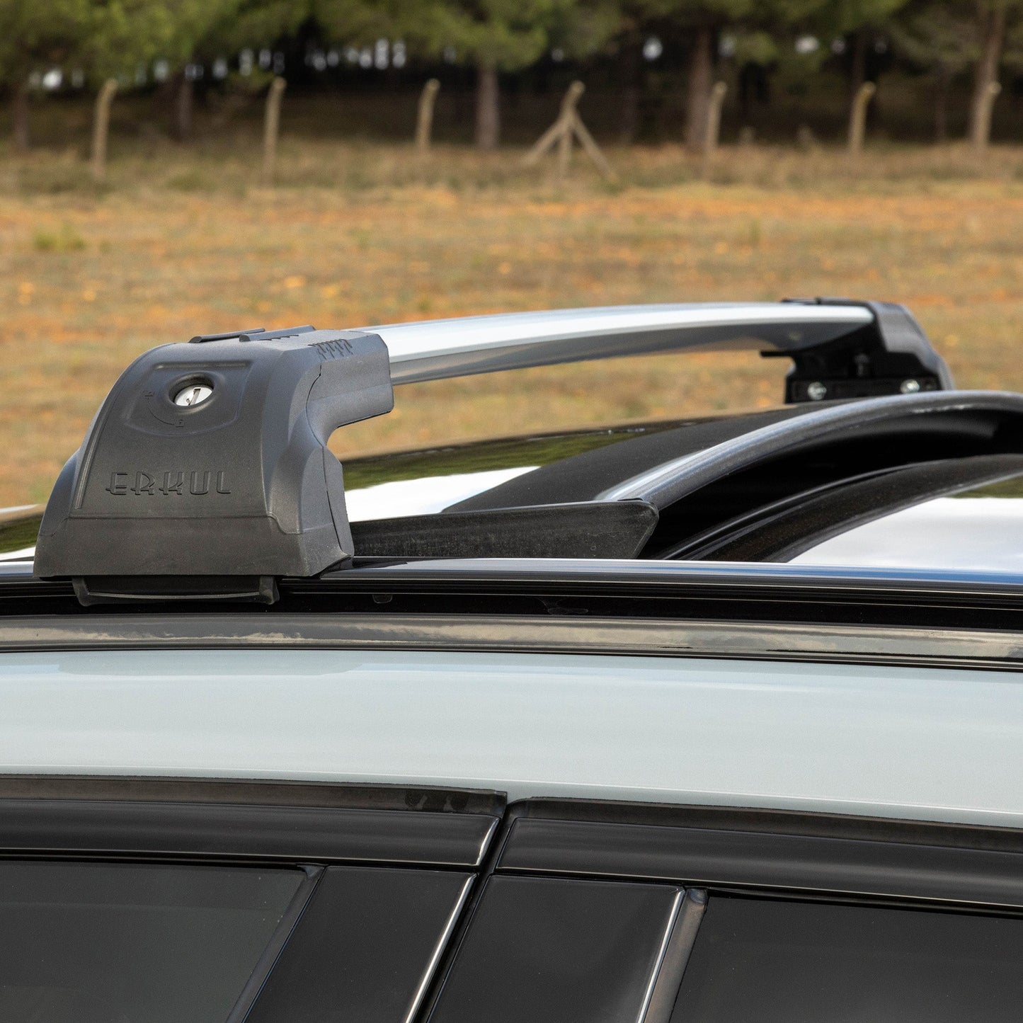 Strong Roof Rack Cross Bars for Porsche Macan 2014 - Up Silver