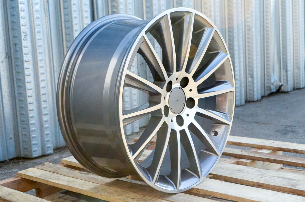 MB4 19x9.5 5x112 +40 66.6 Gunmetal Machined Face