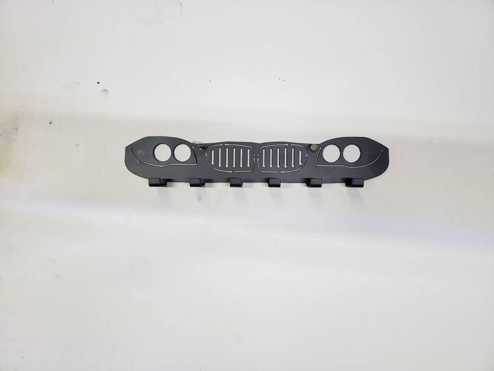 BMW E82 135i Grill Keychain Rack – Steel Wall Mounted Euro Car Organizer