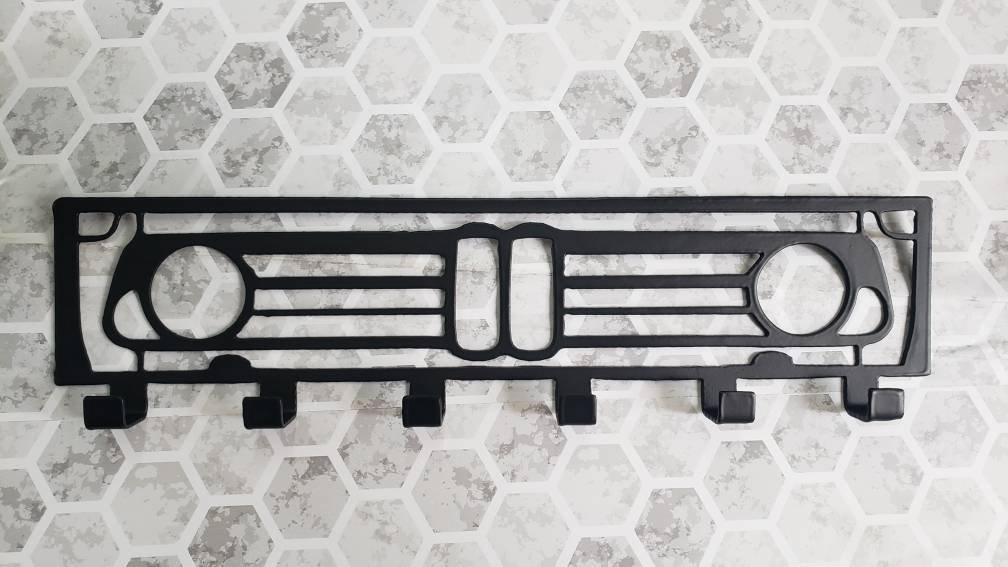 BMW 2002 Grill Keychain Rack – Classic Euro Steel Wall Mounted Organizer