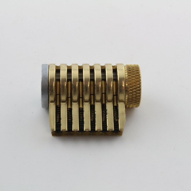 Practice Lock - Dangerfield Infinitus Repinnable Cutaway & Tweezers