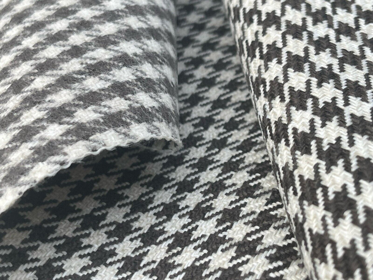 Sitting Embossed Fabric Upholstery Pepita Houndstood for Porsche