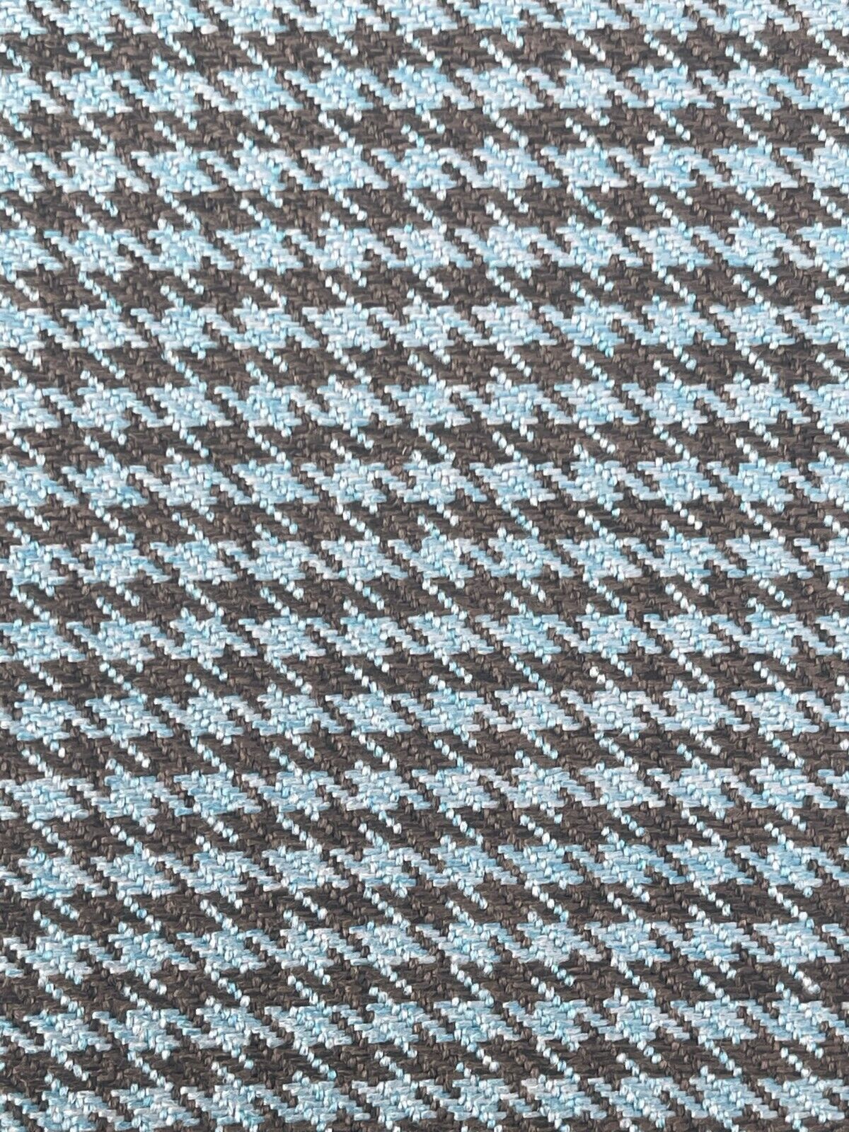 Sitting Embossed Fabric Upholstery Pepita Houndstood for Porsche