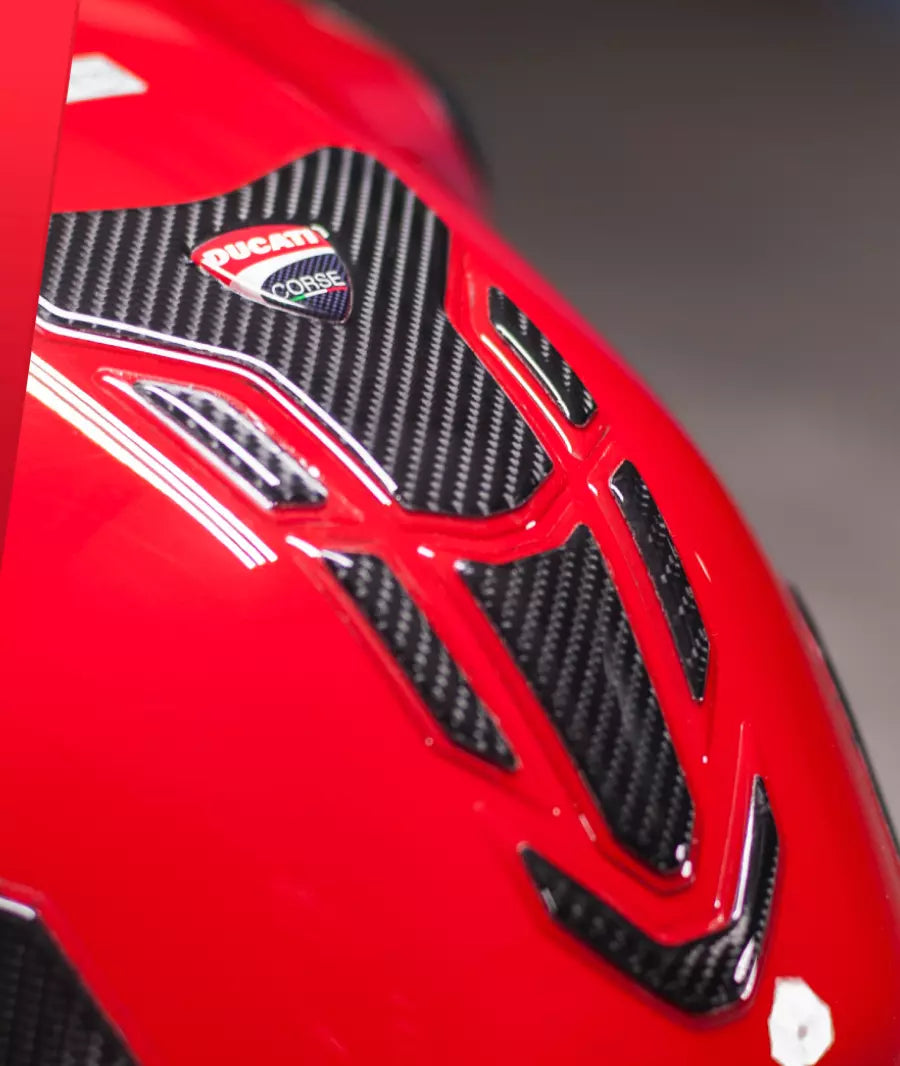 Yamaha Bmw Honda Compatible Polyurethan 6D Carbon Fiber Tank Pad Sticker Set