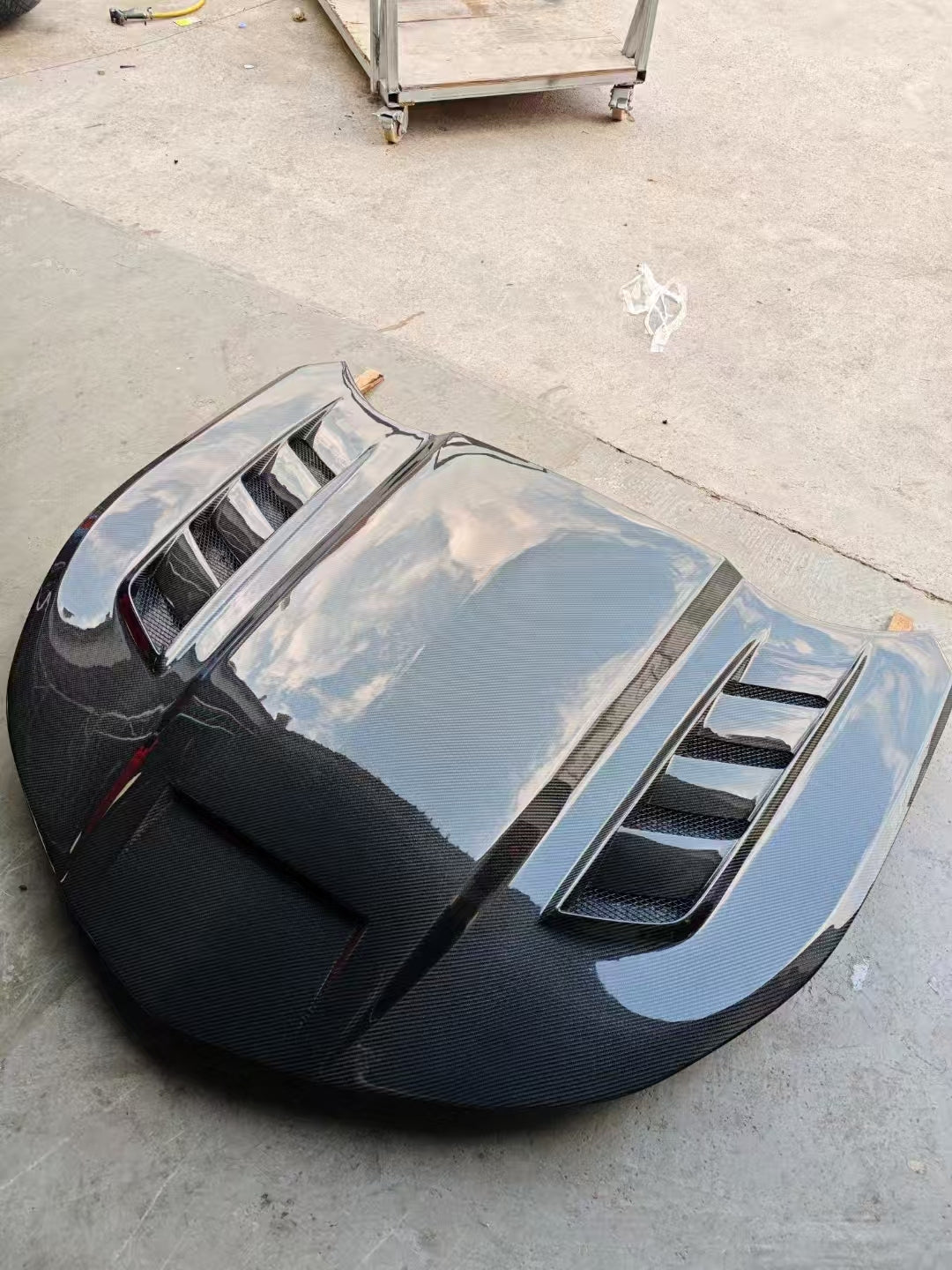 Dry Carbon Fiber Performance ZL1 Hood for Chevrolet Camaro
