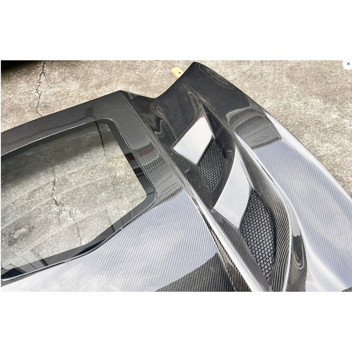 Carbon Fiber Vented Hood Bonnet for Chevrolet Corvette C7